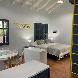 Departamento Excelente Ubicacion. Zona Aristides Y Parque. Mendoza