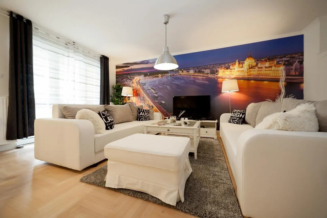 בודפשט Gde Hollo Apartments