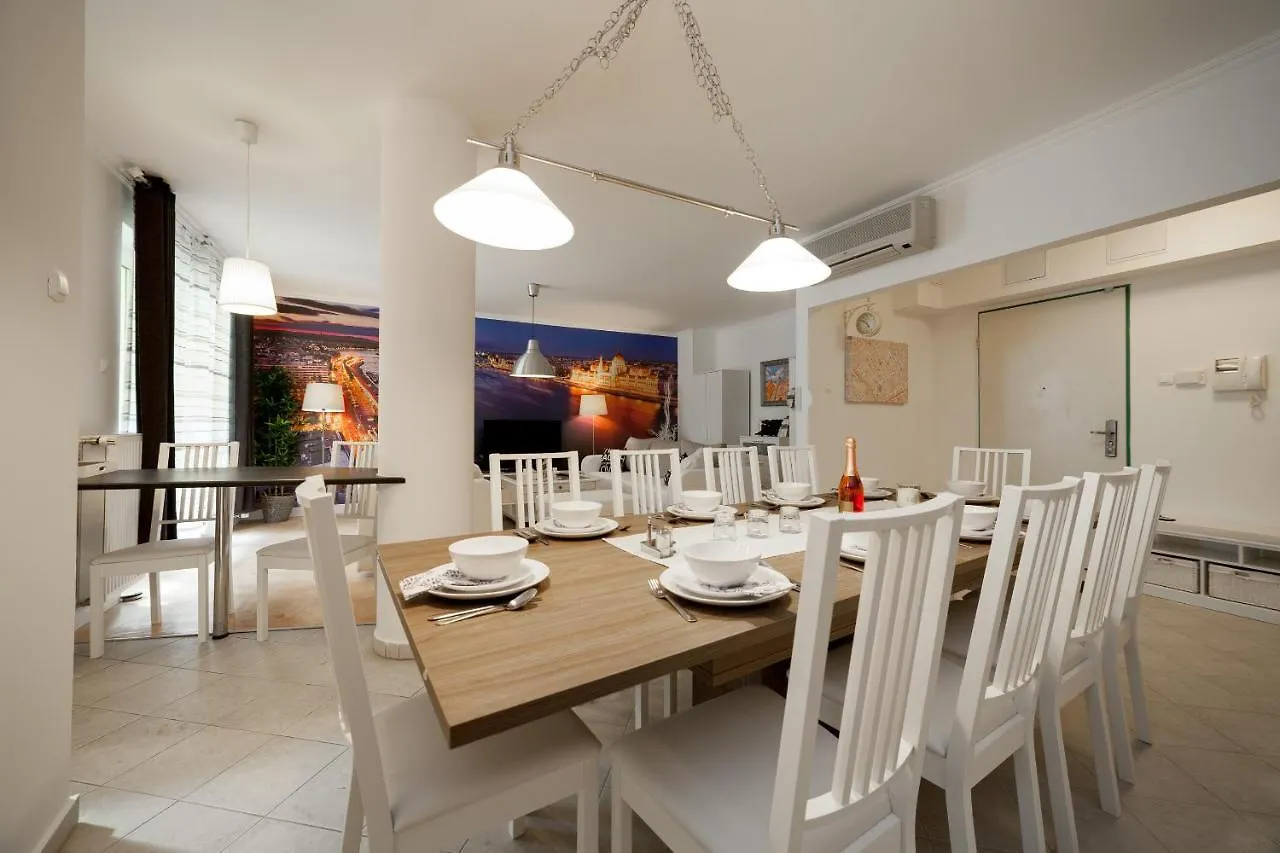 בודפשט Gde Hollo Apartments