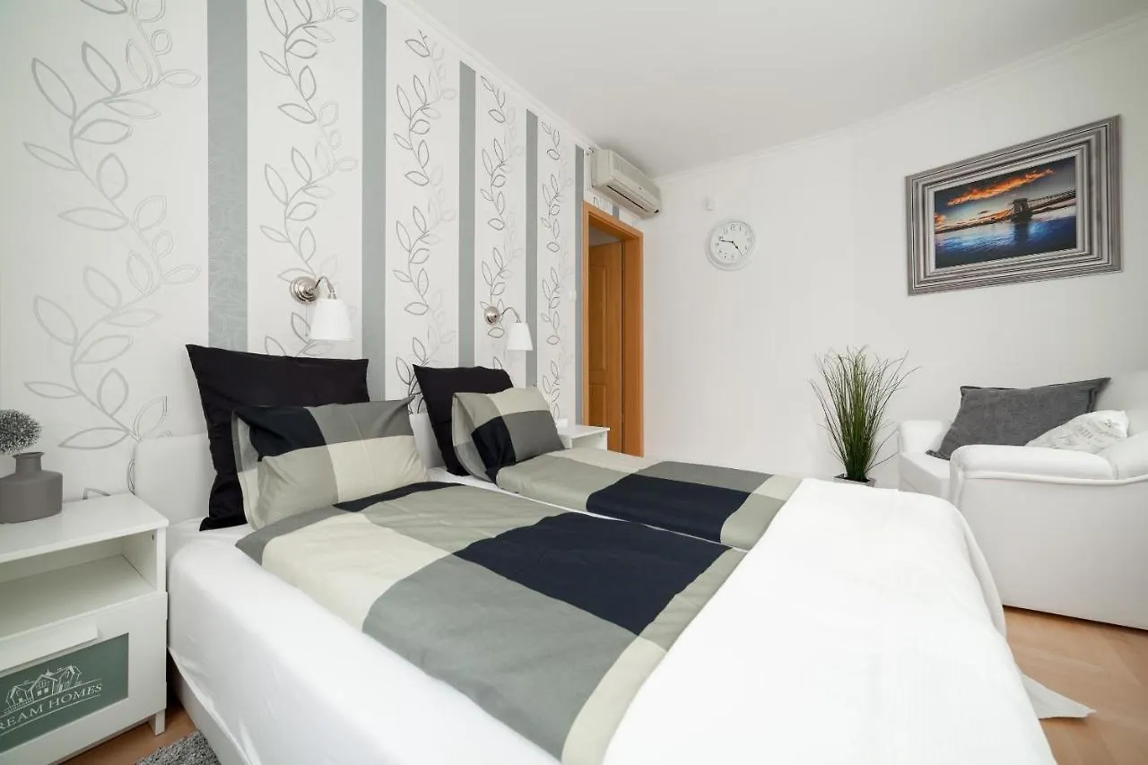 בודפשט Gde Hollo Apartments