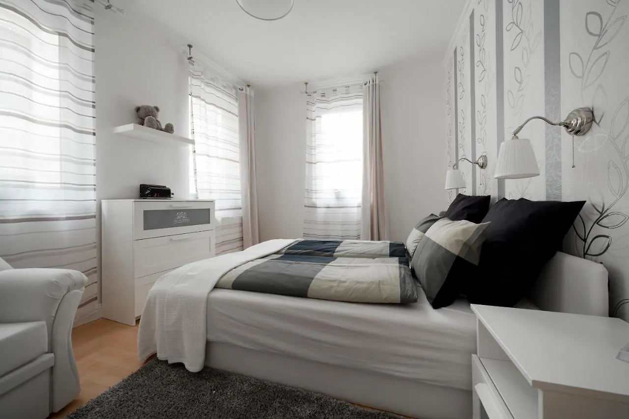 בודפשט Gde Hollo Apartments