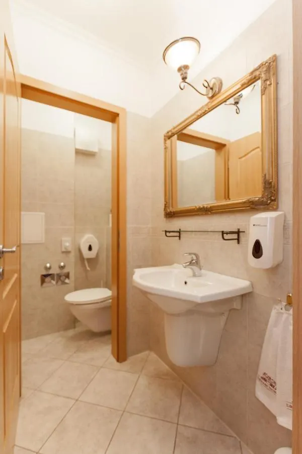בודפשט Gde Hollo Apartments